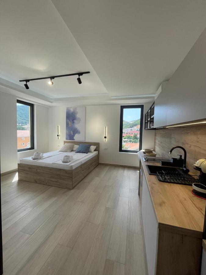 Dora Family Apartments Budva Exterior foto